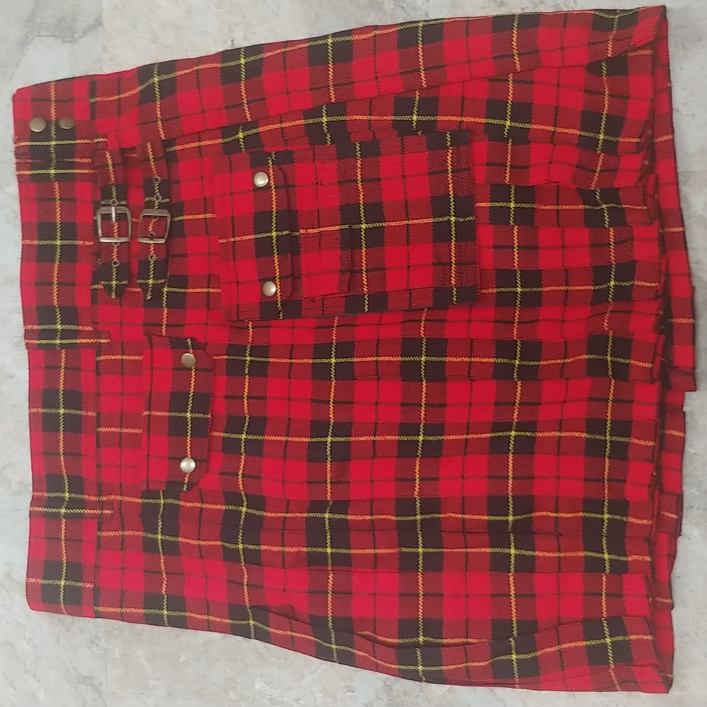 Scottish Highland Active Men Modern Pocket Wallace Tartan Utility Kilt 42"x24"